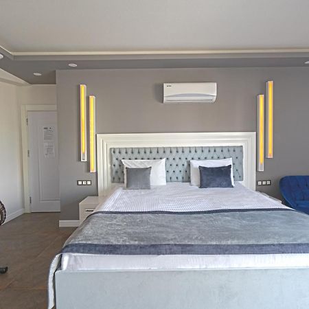 Mira Hotel Αττάλεια Εξωτερικό φωτογραφία