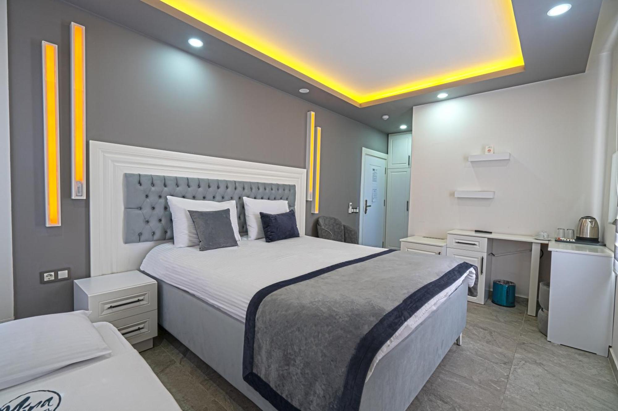 Mira Hotel Αττάλεια Εξωτερικό φωτογραφία